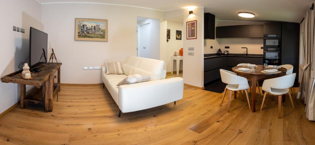 La Rose Du Prevot Apartment Фенис Екстериор снимка