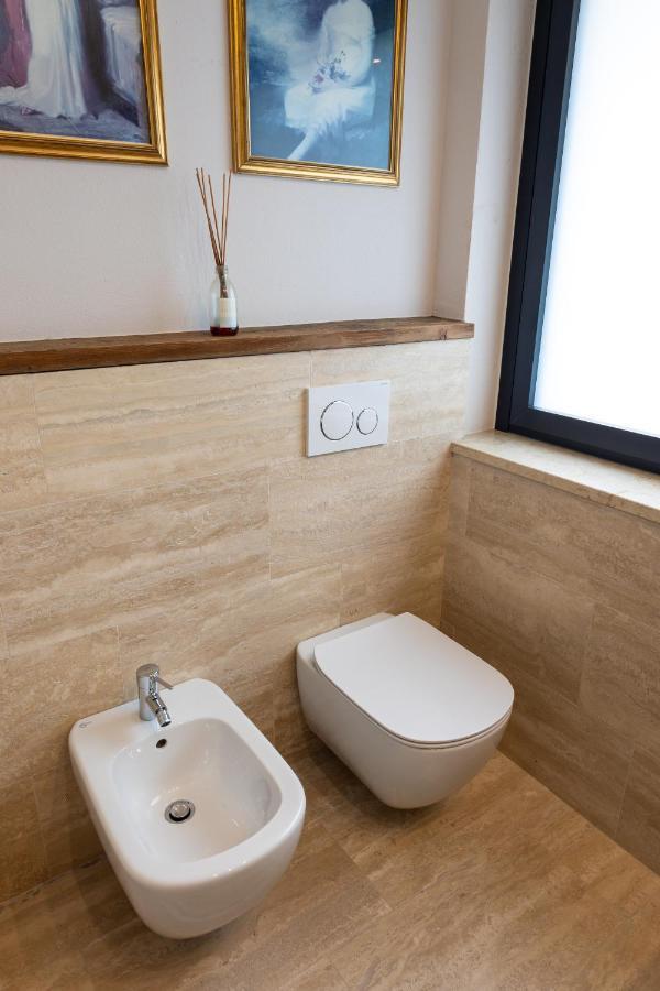 La Rose Du Prevot Apartment Фенис Екстериор снимка